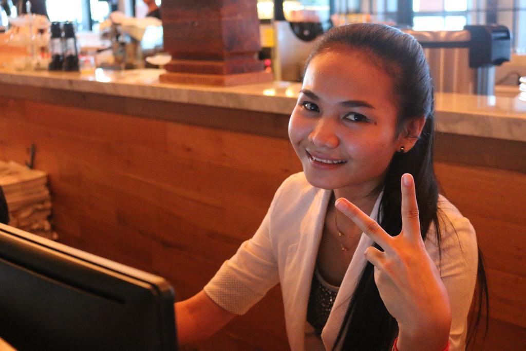 Tama Hotel Phnom Penh Tower Eksteriør bilde